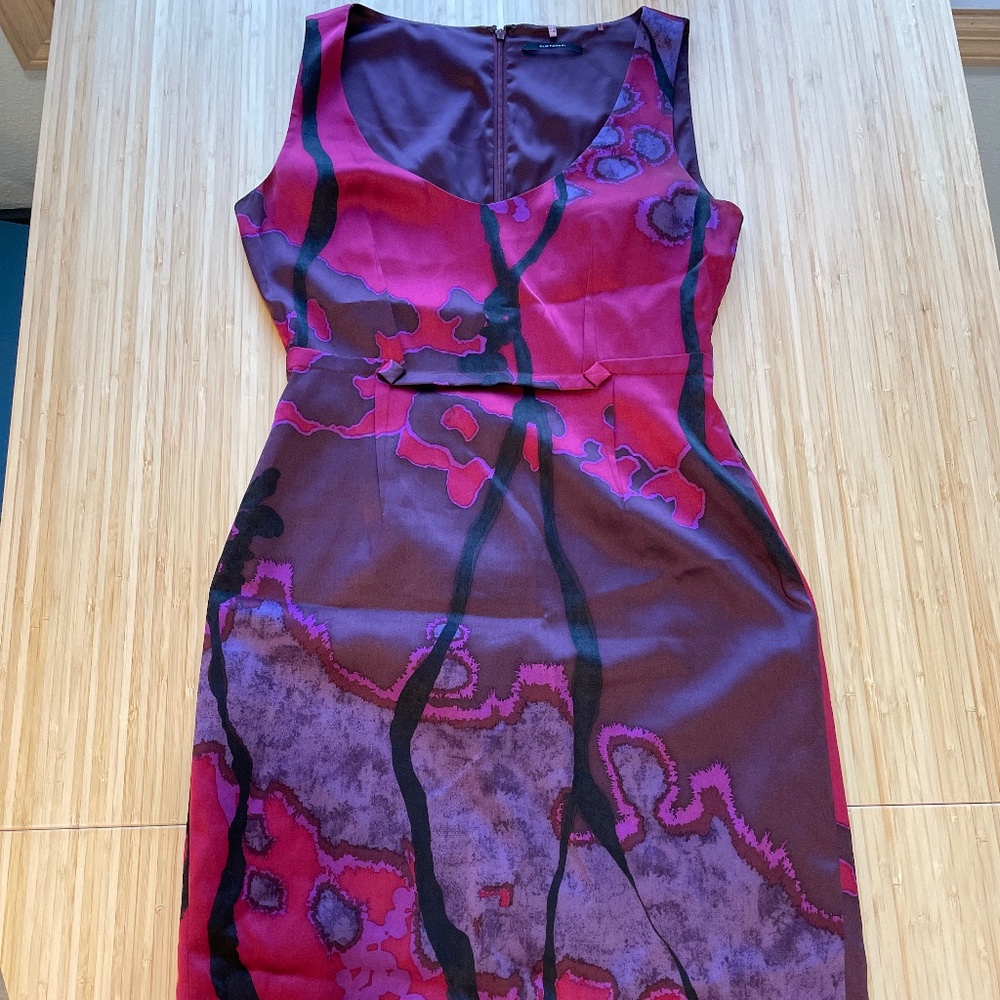 Elie Tahari Silk Watercolor Dress Sz 2- PreOwned Excellent Condition